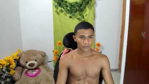 Ethan  online show from February 26, 11:48 pm