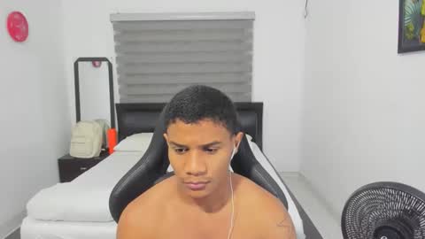 Ethan  online show from January 31, 11:36 pm