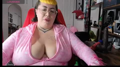 Snapshot of cosplaybruja305 chatting on July 31, 3:06 am Miss Mei online show from July 31, 3:06 am