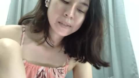 Liz Gwyneth Charlota online show from April 6, 12:39 pm