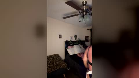 cougarbratz online show from May 15, 10:33 am