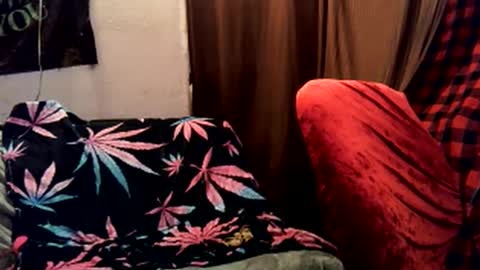 Snapshot of countryfuckers chatting on February 5, 9:57 am Alaskawildcouple online show from February 5, 9:57 am