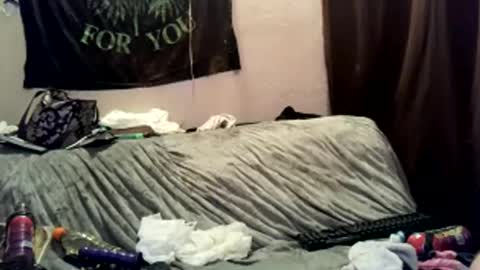 Snapshot of countryfuckers chatting on February 5, 4:03 pm Alaskawildcouple online show from February 5, 4:03 pm