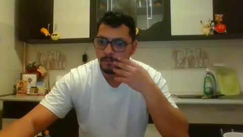 Snapshot of couple_p3rf3ct chatting on January 12, 4:52 am couple_p3rf3ct online show from January 12, 4:52 am