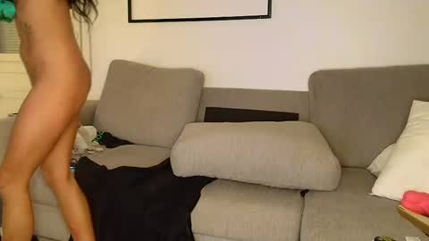 Snapshot of coupletoy97 chatting on February 22, 11:46 pm Sandra and Tom online show from February 22, 11:46 pm