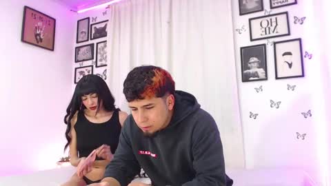 Juli and Liam online show from December 4, 6:00 am