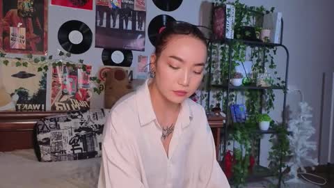 Snapshot of coventinahazleton chatting on November 8, 8:29 pm Yuna online show from November 8, 8:29 pm