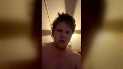 Snapshot of cowboy277228 chatting on March 25, 11:22 pm cowboy277228 online show from March 25, 11:22 pm