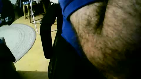 Snapshot of coyote017 chatting on October 28, 7:27 pm coyote017 online show from October 28, 7:27 pm