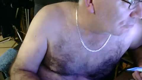 Snapshot of coyote017 chatting on February 9, 5:50 pm coyote017 online show from February 9, 5:50 pm