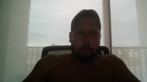 Snapshot of cr1585 chatting on October 21, 9:48 pm Rico TicoAmigas online show from October 21, 9:48 pm