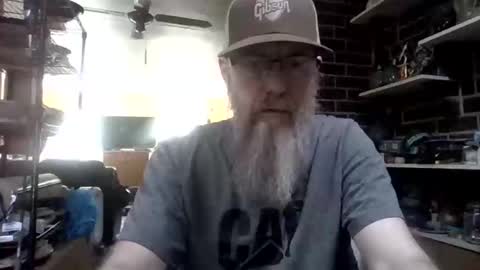 Snapshot of craven_moreass chatting on May 7, 6:24 pm Dick Fitswell online show from May 7, 6:24 pm