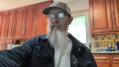 Snapshot of craven_moreass chatting on May 16, 2:05 pm Dick Fitswell online show from May 16, 2:05 pm