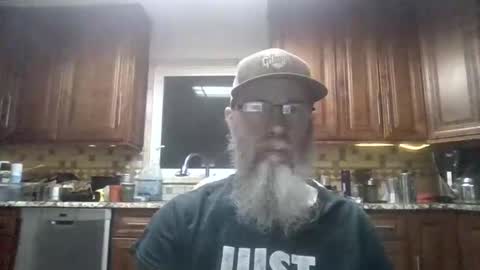 Snapshot of craven_moreass chatting on May 17, 10:00 am Dick Fitswell online show from May 17, 10:00 am