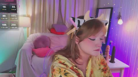 Snapshot of crazy__wine chatting on May 16, 12:07 am Sonya online show from May 16, 12:07 am