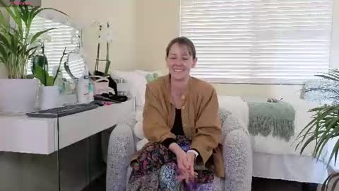 Stacy 2pm to 6pm mon-fri 3 CAT online show from July 16, 1:17 pm