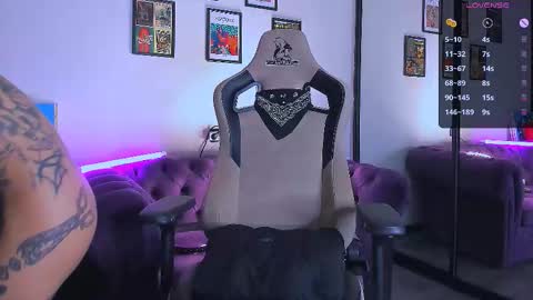    online show from September 9, 12:26 pm