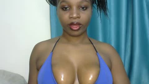 Snapshot of crazy_candy664 chatting on July 1, 3:30 am candy online show from July 1, 3:30 am