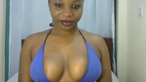 Snapshot of crazy_candy664 chatting on July 26, 2:53 am candy online show from July 26, 2:53 am