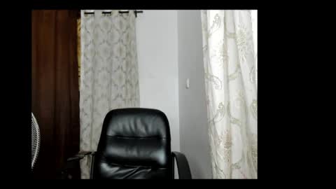 Crazy girl6 online show from May 6, 10:26 pm