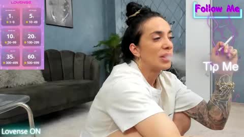 Snapshot of crazy_muscle chatting on February 14, 10:25 pm tattoodoll online show from February 14, 10:25 pm