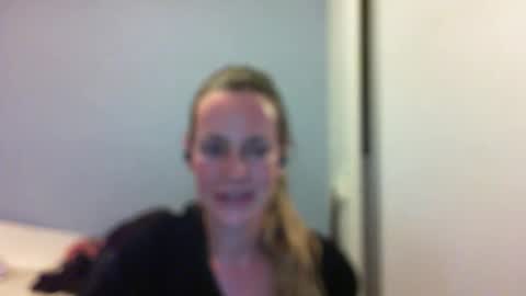 Anny online show from October 17, 11:29 pm