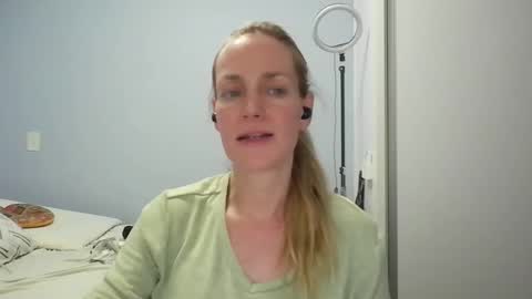 Anny online show from February 27, 11:05 pm