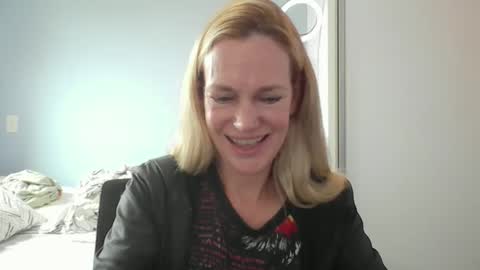 Anny online show from March 9, 5:06 pm