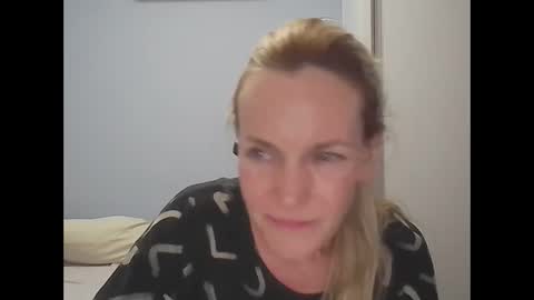 Anny online show from March 21, 12:37 am