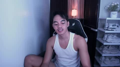 Snapshot of crazyasiancum chatting on December 5, 1:58 am Zion online show from December 5, 1:58 am