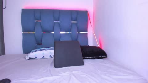 crazybaby_squirt online show from May 27, 4:20 am