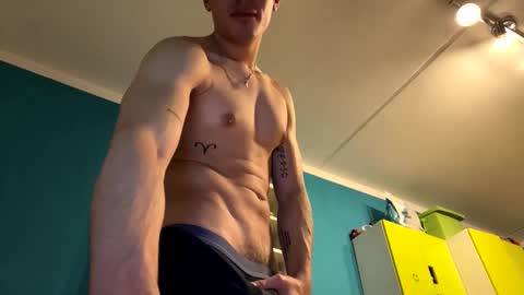 crazydickboy3 online show from February 3, 3:17 pm