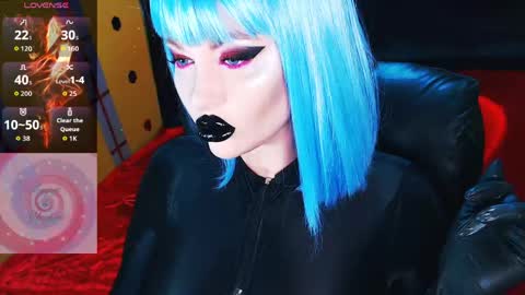 Roxy online show from May 30, 2:25 pm