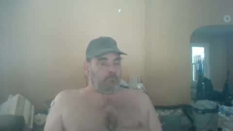 Snapshot of cre9876 chatting on February 18, 4:59 pm alway horny online show from February 18, 4:59 pm