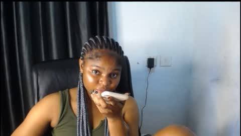 Snapshot of creamy_juicypussy chatting on September 21, 8:05 am Lady jasmine online show from September 21, 8:05 am
