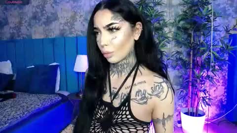 Sophie online show from February 7, 7:23 am