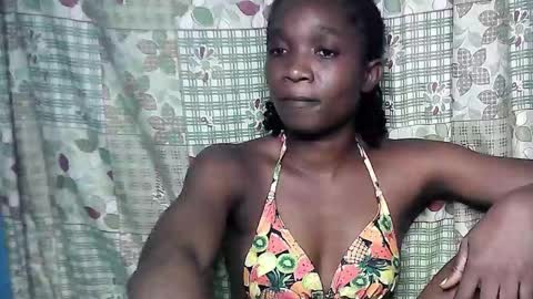 creamyxsugar online show from November 8, 11:25 pm
