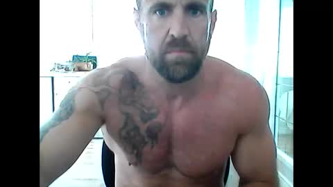 Snapshot of creatureofbeauty chatting on May 1, 12:15 am creatureofbeauty online show from May 1, 12:15 am