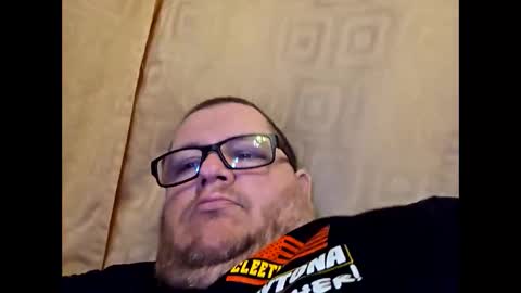 The hopeless romantic online show from February 21, 10:11 pm