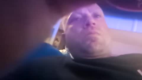 creepjm69 online show from October 22, 3:18 am