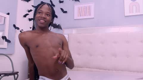 Snapshot of criisbrown_ chatting on November 3, 12:06 pm CriisBrown  online show from November 3, 12:06 pm