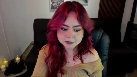 Snapshot of crimson_tati chatting on October 7, 3:04 am Tatiana online show from October 7, 3:04 am