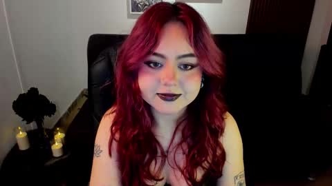 Snapshot of crimson_tati chatting on October 8, 3:59 am Tatiana online show from October 8, 3:59 am