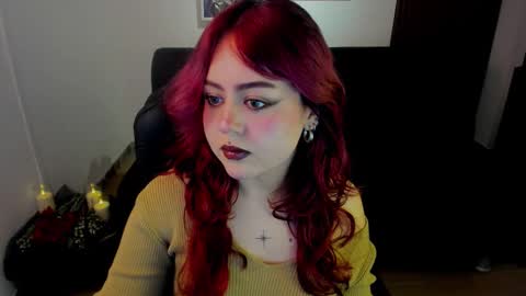 Snapshot of crimson_tati chatting on October 14, 3:51 am Tatiana online show from October 14, 3:51 am
