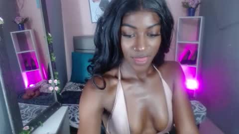 criselandreares online show from May 27, 12:46 pm