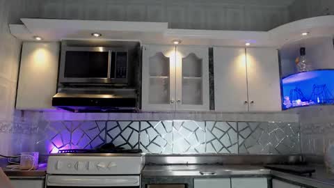 Cristina Onazis online show from March 17, 5:38 pm