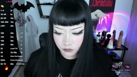 Cris online show from July 24, 8:51 pm