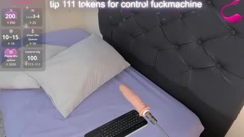 cristale69 online show from February 6, 7:06 pm