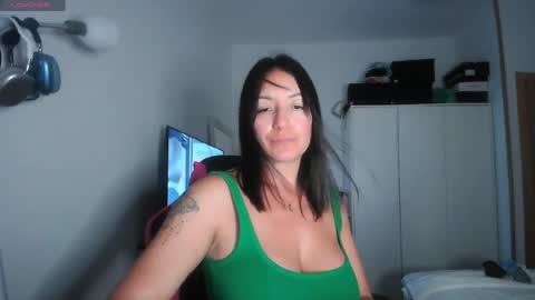 cristalmoon online show from May 30, 8:17 pm