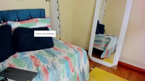 cristal walker online show from October 2, 11:39 am